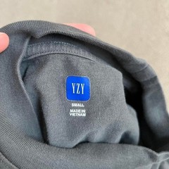 Yzy balenciaga gap dove long sleeve tee Size small fits XL