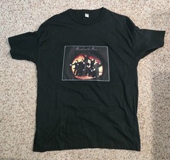 Paul McCartney & Wings “Band On The Run” Older Tee Shirt (ARGENTINA)