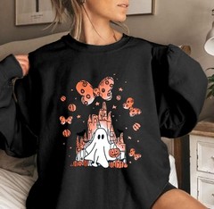 Halloween Sweatshirts for Women: Oversized Ghost Castle Sweatshirt Cute Spook…