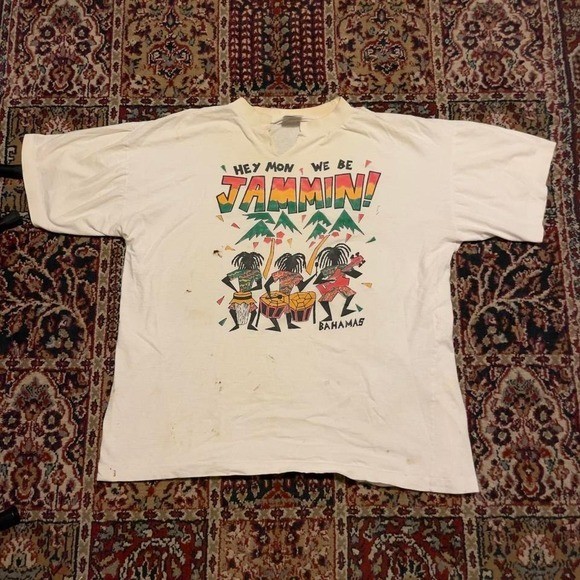 VTG 70s 80s Hey Mon We Be Jammin Bahamas tshirt XL thrashed distresed white