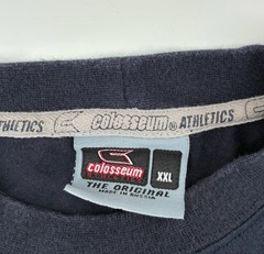 VNTG Y2K UConn Huskies T-Shirt 2XL Colosseum Atheltics Embroidered Logo College