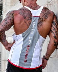 Men’s Gym Tank Top Muscle Shirt Sleeveless T Shirt Workout Fitness Training Tee