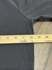 GYMSHARK Men’s Rest Day Short Sleeve Henley Shirt Size Small Gray Casual
