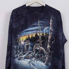 The Mountain Wolf Snowy T-shirt Blue Find 13 Wolves Snow Scene Large Long Sleeve
