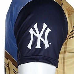 Forever Collectibles MLB Baseball Men’s New York Yankees Thematic Tee T-shirt