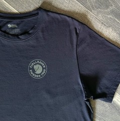 Fjallraven 1960 Logo T Shirt L Black Casual Outdoors Cotton Blend Fitted Tee