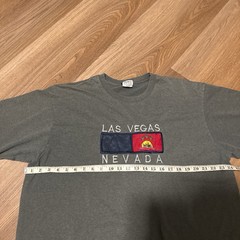 Grey Las Vegas Nevada T-shirt Size XL Embroidered