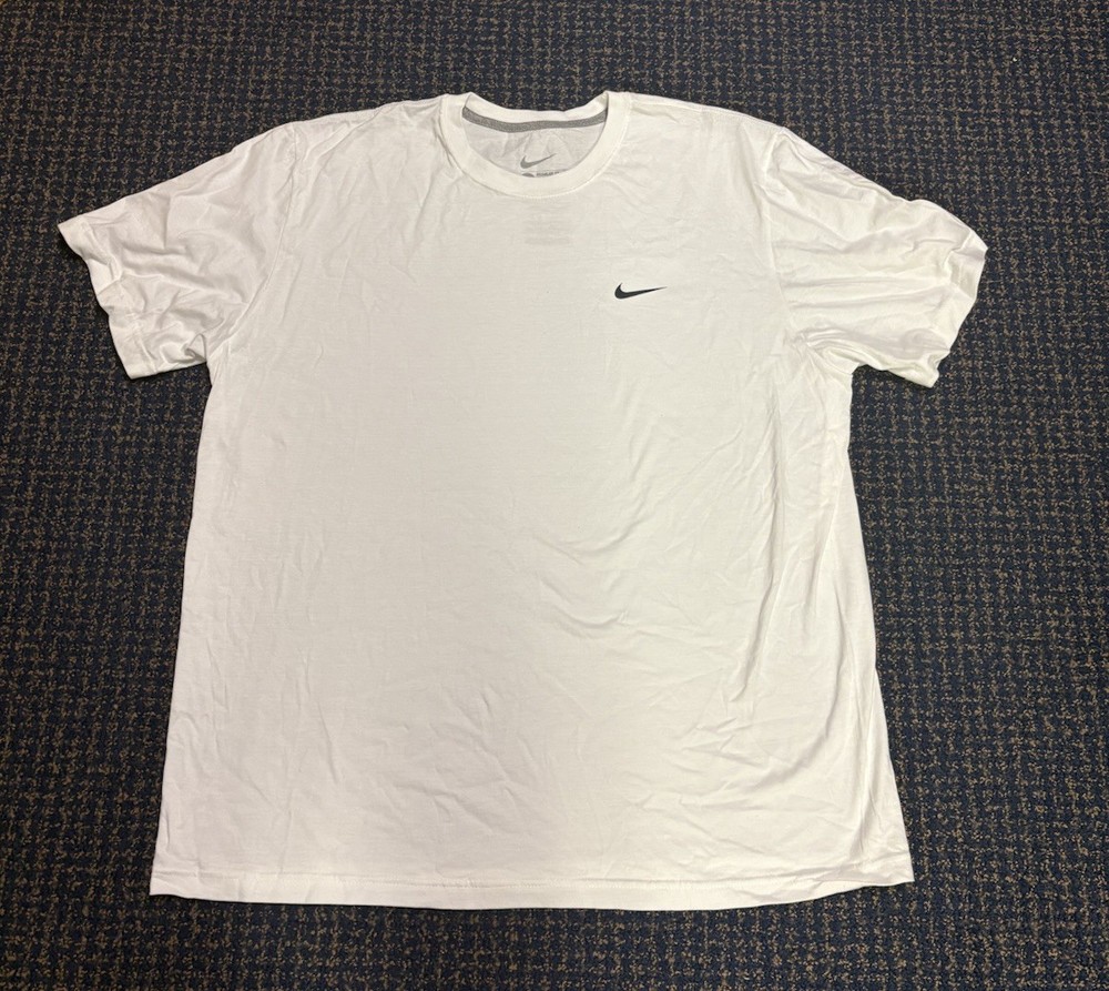 Vintage Nike Men’s White With Black Swoosh Cotton T Shirt Mens XXL NWOT
