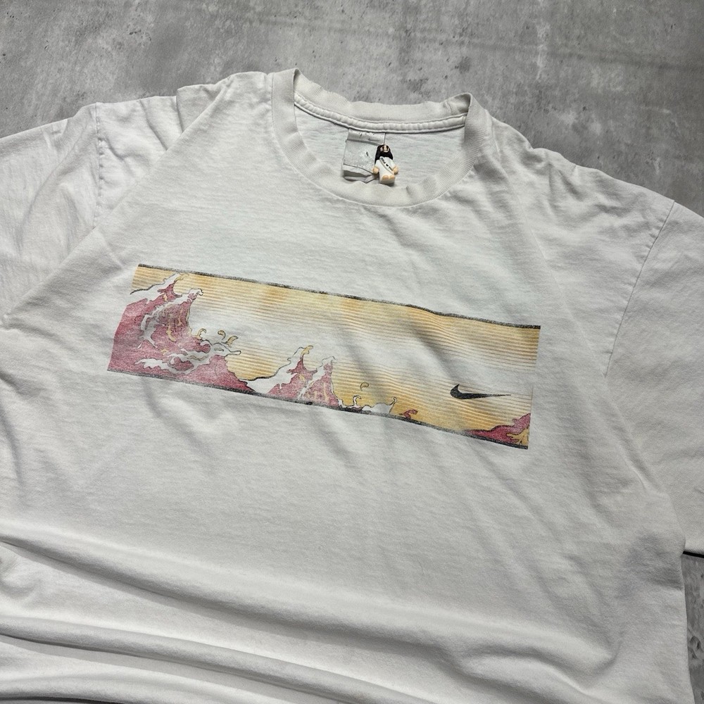 Y2K Nike Box Logo Distressed T Shirt Size XL
