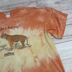 Vintage 90s Disney Animal Kingdom Tigger Is That You? Winnie the Pooh T-Shirt XL