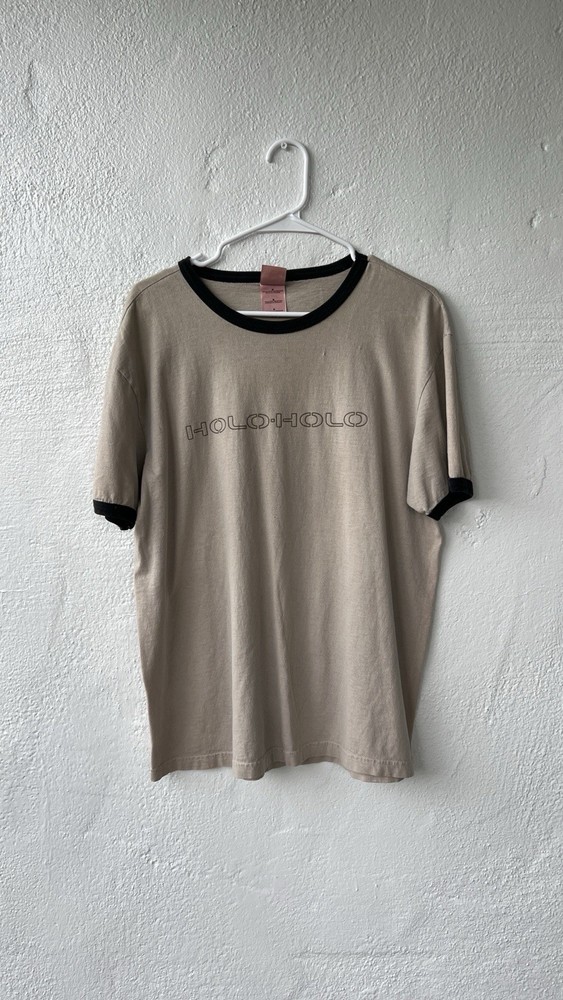District Threads HOLO HOLO Beige Black Contrast Trim Crew Neck T-Shirt M