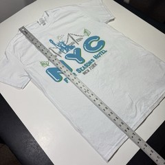 Adult Small New York City The Four Seasons Hotel T-Shirt NYC White Shirt