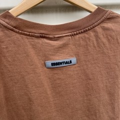 FOG Fear of God Essentials x SSENSE Rain Drum Brown T-Shirt Applique Logo Men XL