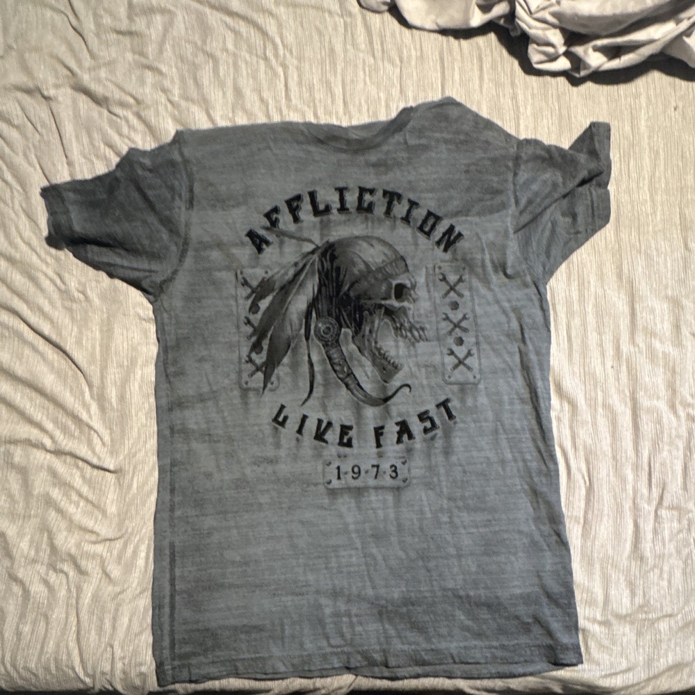 Affliction Men’s T-Shirt Size L