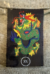 Hong Kong Embroidered Dragon Souvenir Tee Gray Crewneck T-Shirt Size XL New