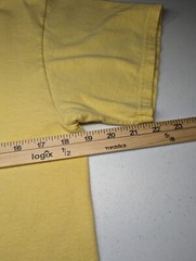 San Antonio Texas Fiesta 2005 T Shirt Mens Size Medium Yellow Short Sleeve