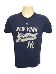 Majestic New York NY Yankees Adult Small Blue TShirt
