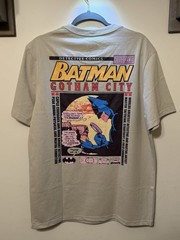 Batman Gothem City Dark Knight T-Shirt Size M DC Comics
