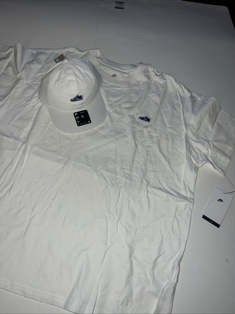 Nike Sportswear Max90 Royal Dunk Loose Fit T Shirt And Hat (M/L) NEW