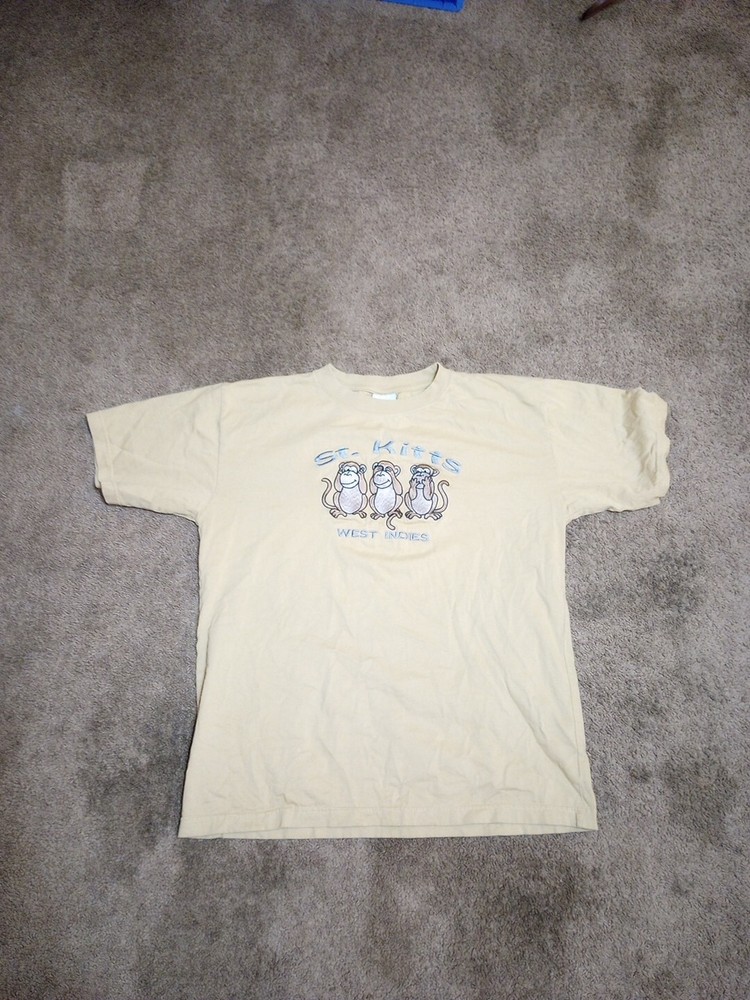St. Kitts West Indies Embroidered T-Shirt Size Large Made in India