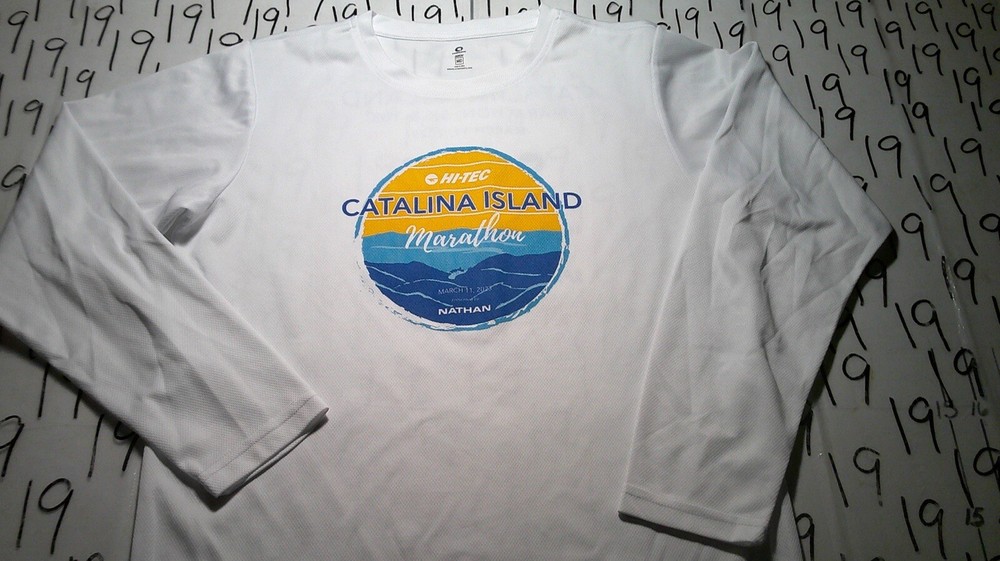 Medium Hi-Tec Catalina Island Marathon 2023 97% Poly 3% Spandex Waffle Shirt