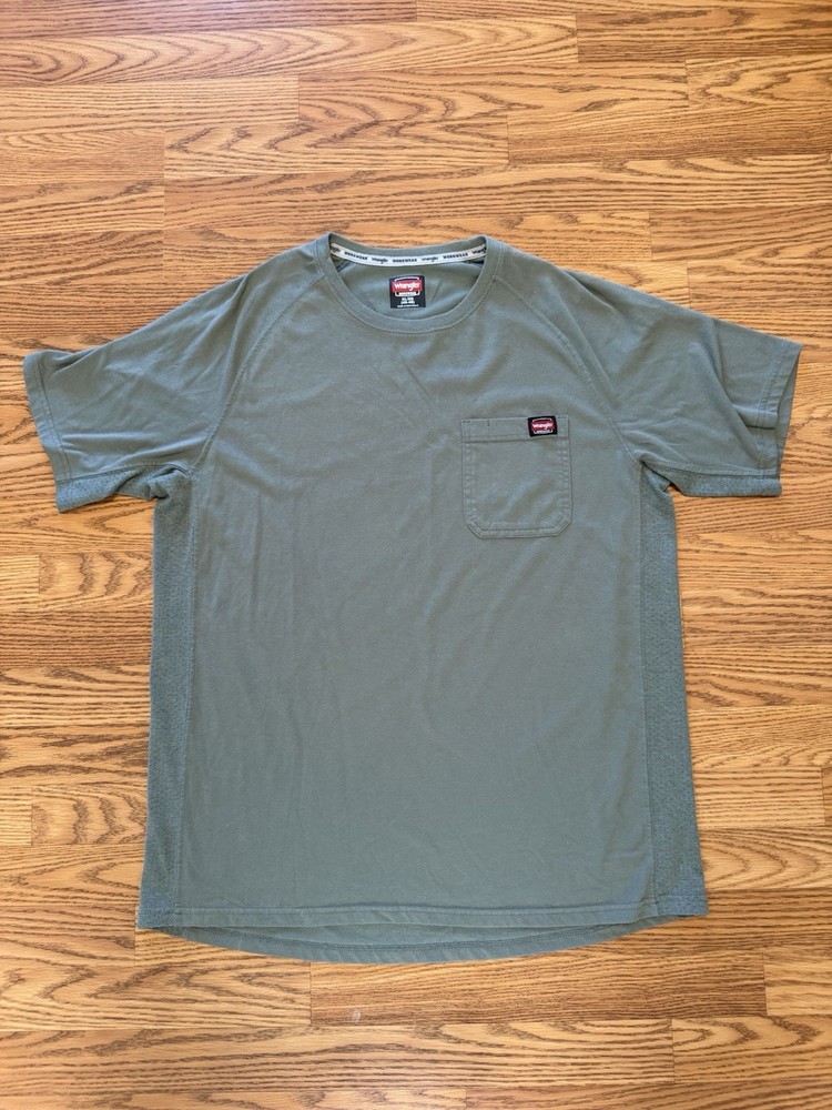Wrangler Workwear Men’s Short Sleeve Ventilated Pocket T-Shirt XL-Olive Green