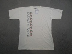 Vintage 1996 New Zealand Kiwi Bird Graphic Tourist Shirt Size M NEW Read