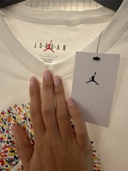 Jordan Men’s Air Jordan Jumpman Logo Graphic Print Tee White/Multicolor L
