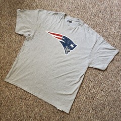 NFL T-shirt men’s New England Patriots Size 2XL Cotton Gray