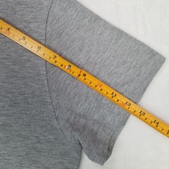 Men’s Gray Never 51 St Large Block Letter Graphic Tee Shirt Medium Casual