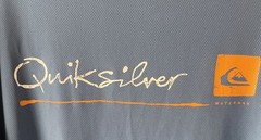 Quiksilver Men’s XL Blue Performance Surf Tee Shirt Loose Fit UPF Rashguard