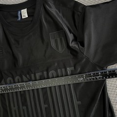 Soccer Jersey Style Shirt Mens Medium Black H&M Divided Short Sleeve Fashion Top