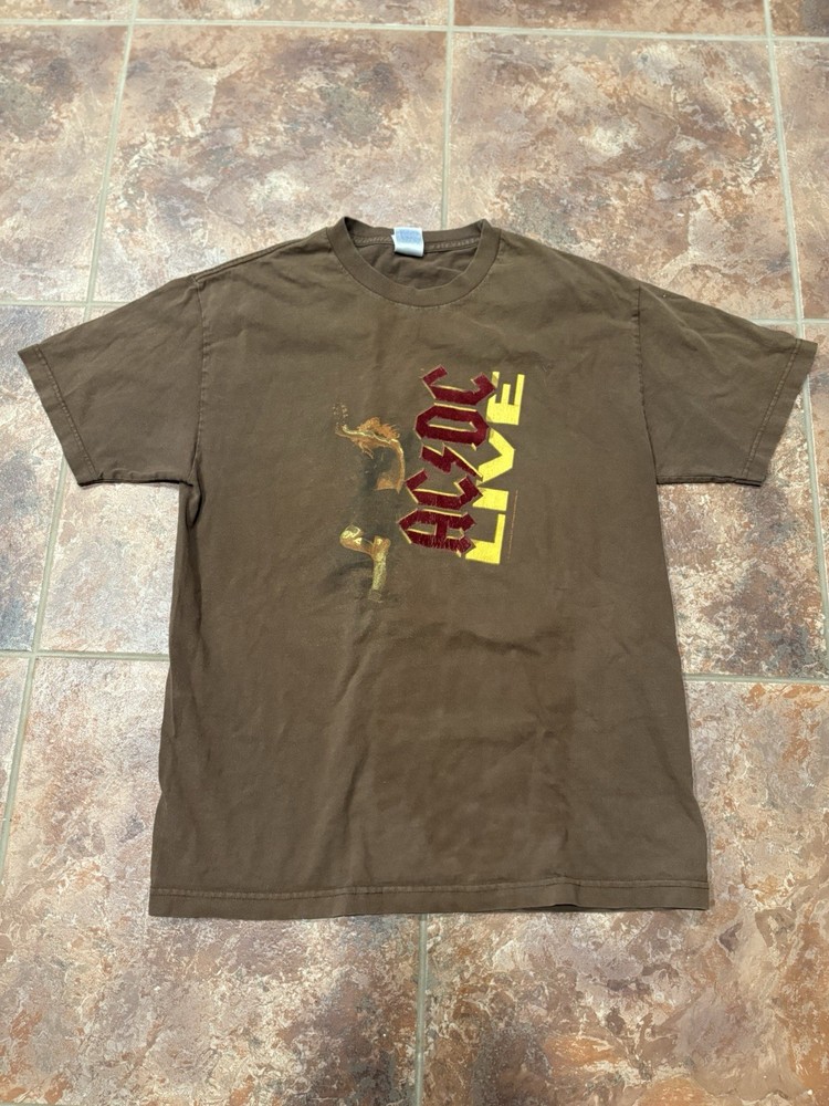2005 AC DC “LIVE with ANGUS YOUNG” Concert Tour T-Shirt Men’s Large