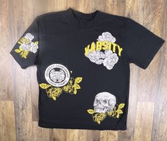 Upstanders Skull Varsity Roses College Athletics Sports Graphic Tee Medium Boxy
