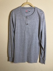 Hanes Beefy Henley Shirt Men’s Sz Medium Long Sleeve Heather Gray Straight Hem