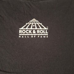 ROCK AND ROLL HALL OF FAME MUSEUM T-Shirt Size Small Vintage Double-Sided Cotton