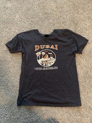 evolve Classic Men’s L Black Crew Neck Short Sleeve Dubai UAE Graphic Tee