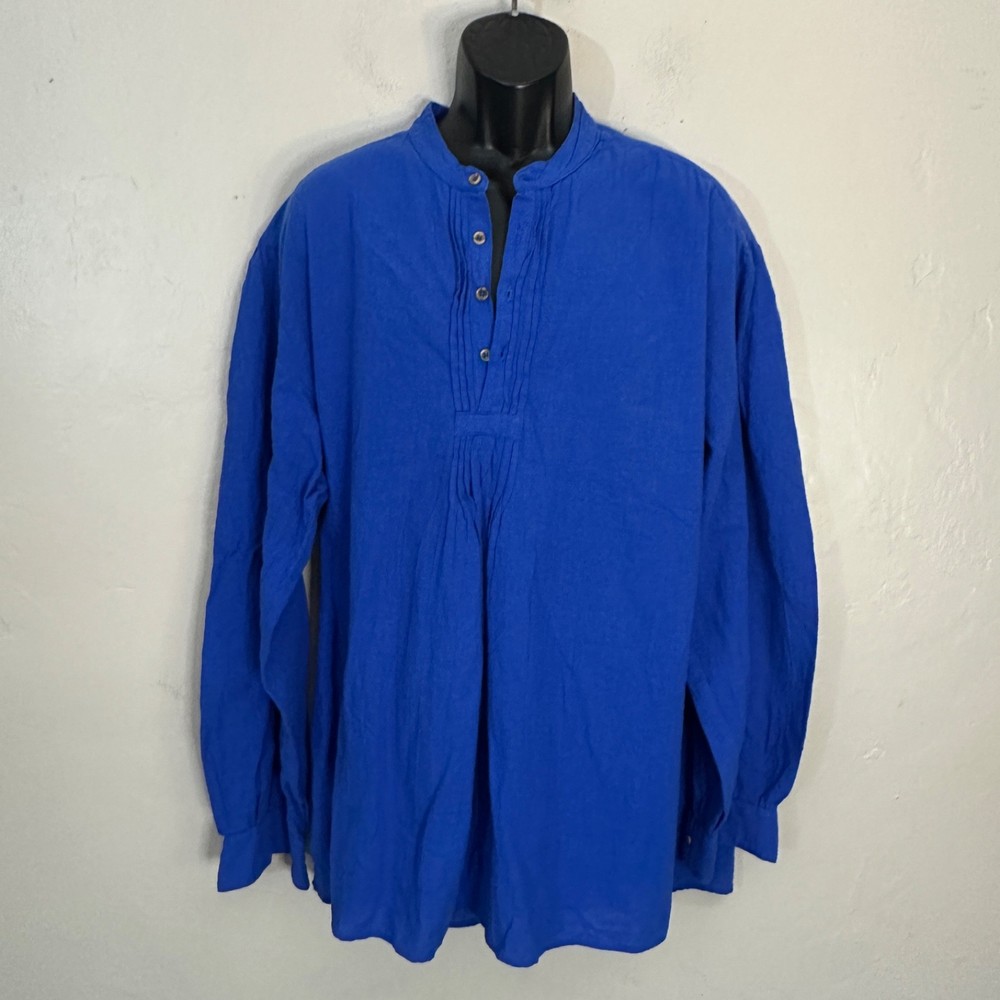 International Male Gauze Henley XL Gently worn vintage 100% cotton textured