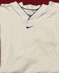 Nike Center Swoosh T-shirt Men’s Large White V-Neck Ribbed Collar Middle Swoosh