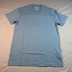True Classic Crew Neck Size Small Blue