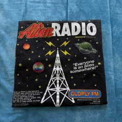 Coldplay Music of the Spheres World Tour T-Shirt Alien Radio Graphic Charcoal L