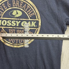 Mossy Oak Shirt Mens Medium Blue Live & Breathe Outdoors Camo Graphic Tee