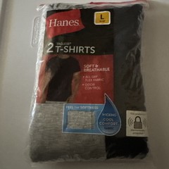 Hanes Color T-shirts Large 42-44 Black-Grey 2-pac Cotton Poly Machine Wash