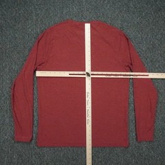 Vuori Shirt Mens Medium Red Strato Tech Tee Long Sleeve Crew Neck V178