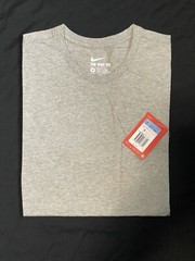 The Nike Tee Blank Short Sleeve Shirt Athletic Cut Grey – Size US S / Asian M