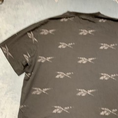 Reebok T Shirt Mens XL Black Allover Logo Graphic Casual Crew Neck Short Sleeve