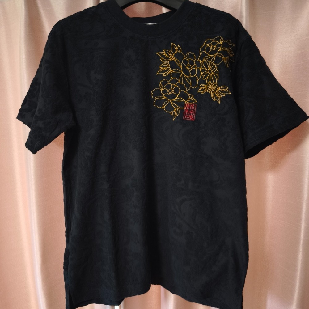 Karakuri Tamashii Dragon Embroidery T-Shirt Black Japanese Style Floral Pattern