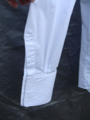 Albert Nipon Men’s White Shirt Classic Casual Cuff Style Large 17 1/2, 32-33