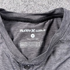 Hurley Buckle Henley Shirt Mens Medium Gray Short Sleeve Raglan