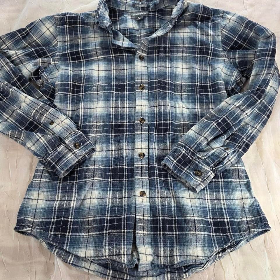 Eddie Bauer Mens Relaxed Fit Flannel Shirt Blue White Plaid Long Sleeve Small